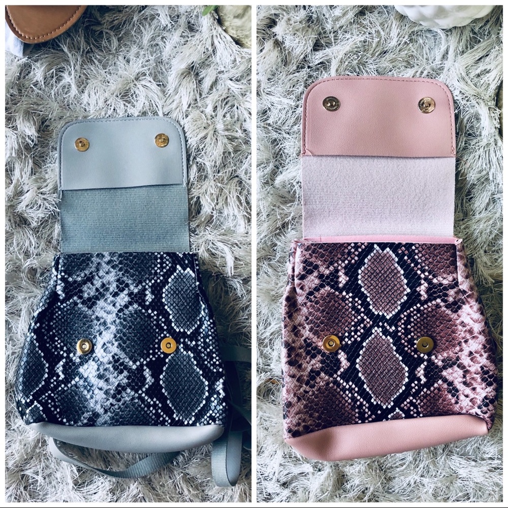 NEW Snake Print Backpack - Picture 3 of 8